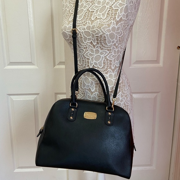 Michael Kors Handbags - Michael Kors Bag